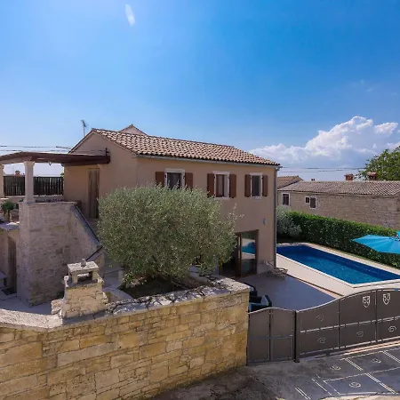Holiday home Paula - Roj440 By Interhome Pazin
