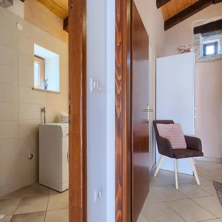 Holiday home Paula - Roj440 By Interhome Pazin
